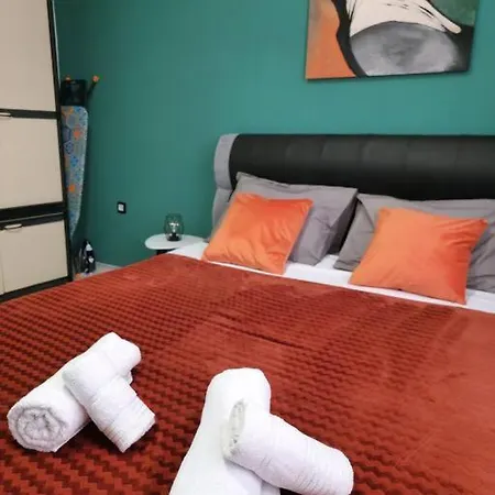 Urban Loft - Center Апартаменти Скоп'є