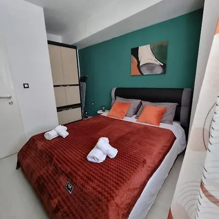 Urban Loft - Center Апартаменти